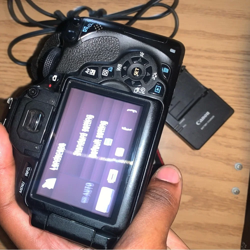Canon Black DSLR Camera with Charger